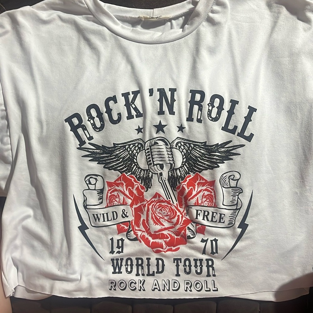 Crop Rock N Roll shirt